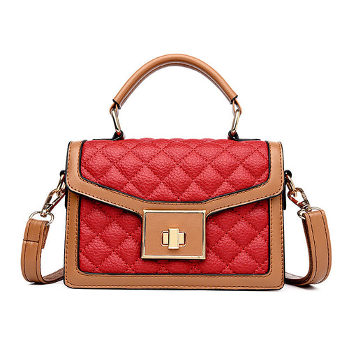 CHARM QUILTED SLINGBAG