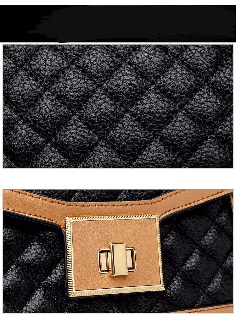 CHARM QUILTED SLINGBAG