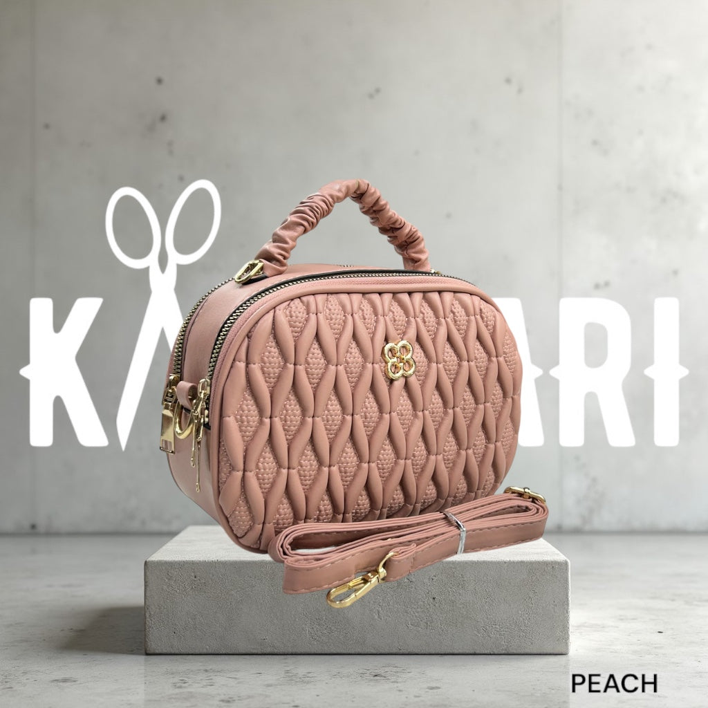 BROCH QUILTED SLINGBAG IMP