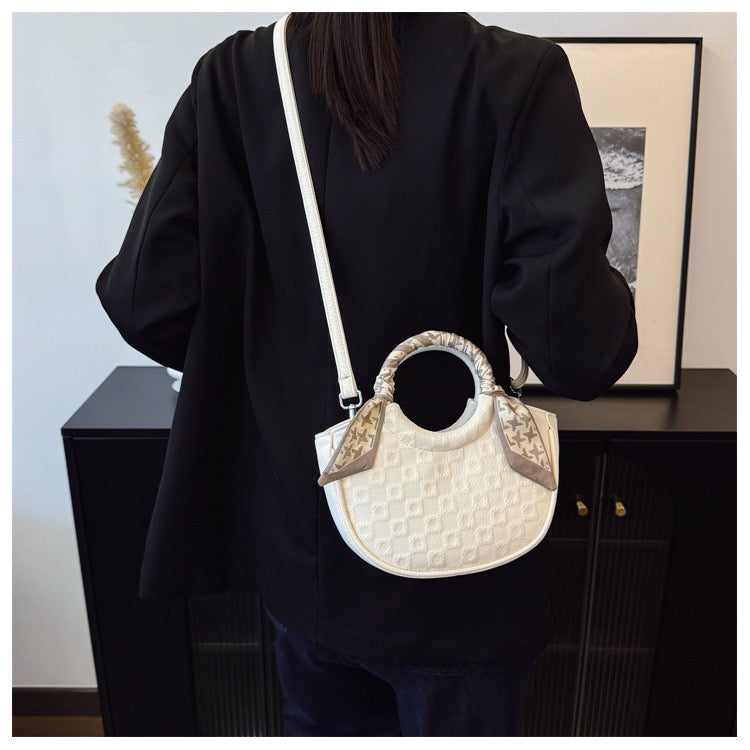 Twist 2-in-1 Handy + Crossbody Bag