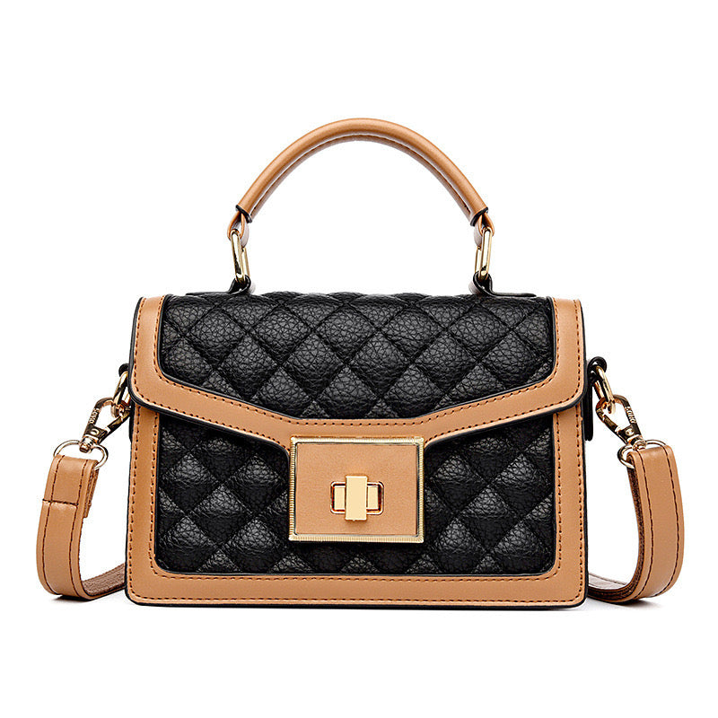 CHARM QUILTED SLINGBAG
