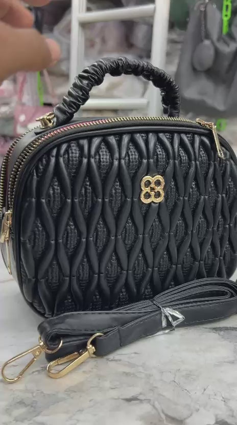 BROCH QUILTED SLINGBAG IMP